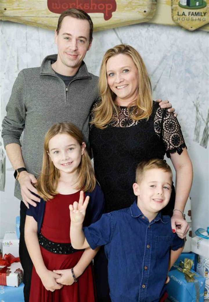 River James Murray Bio, Wiki, Age, Carrie, Sean and Siblings